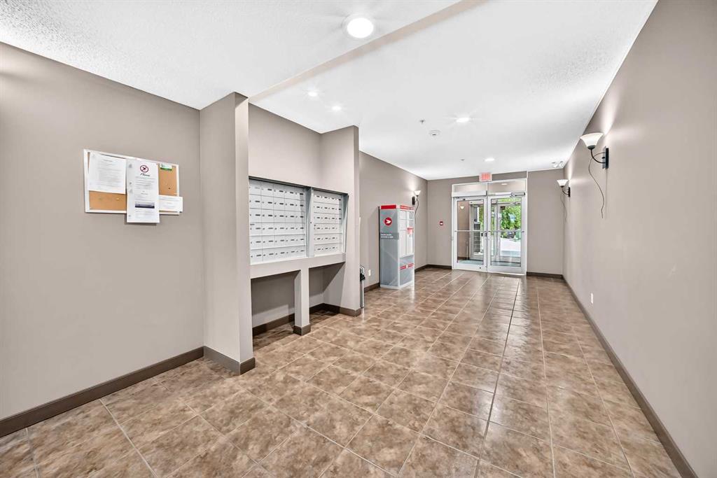 Picture for 414, 120 Country village Circle NE