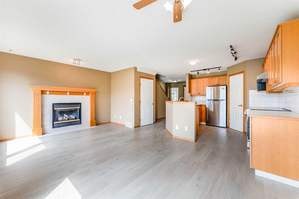 Picture for 59 Erin Grove SE