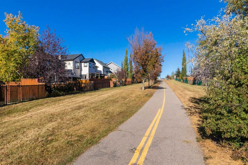 Picture for 57 Evanscove Manor NW https://www.cirrealty.ca/reb/creb/53/A2256153_45.jpg