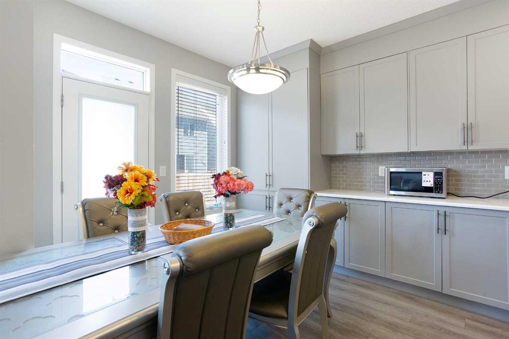 Picture for 158 Osborne Common SW https://www.cirrealty.ca/reb/creb/53/A2262053_12.jpg