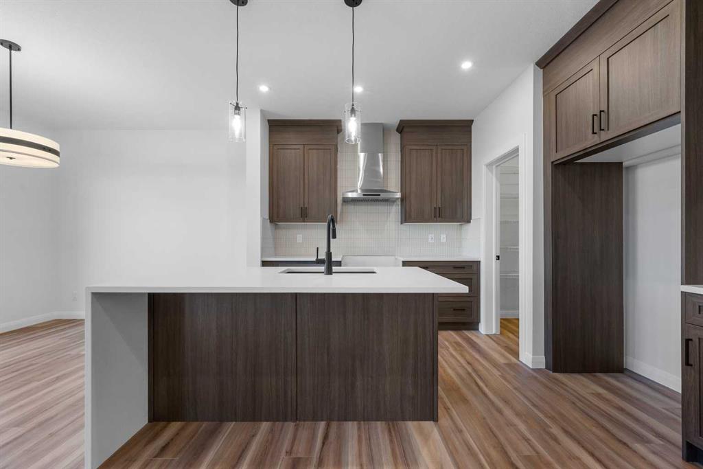 Picture for 134 Northern Lights Crescent  https://www.cirrealty.ca/reb/creb/53/A2263353_10.jpg