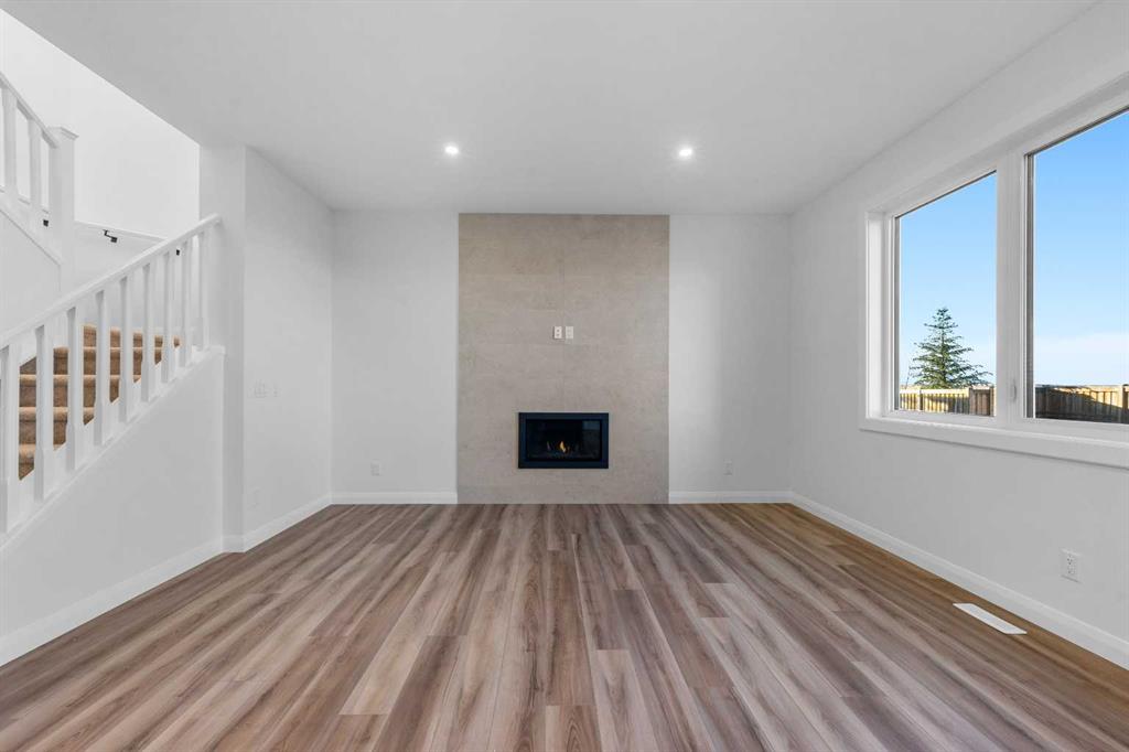 Picture for 134 Northern Lights Crescent  https://www.cirrealty.ca/reb/creb/53/A2263353_11.jpg