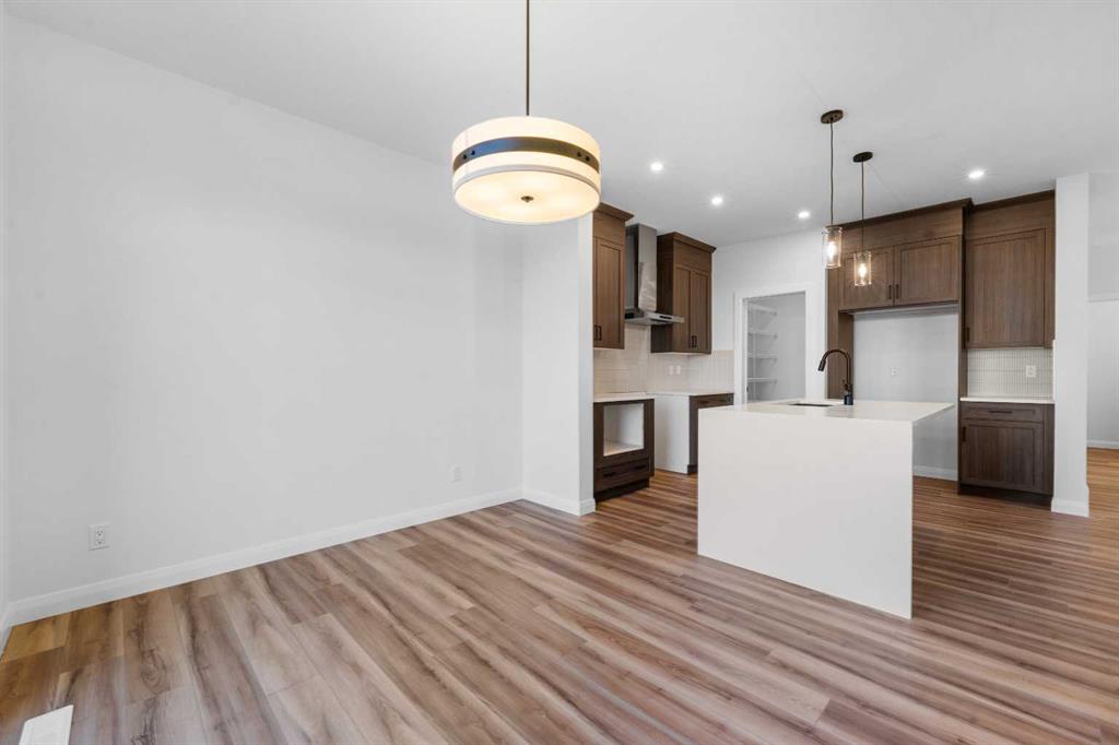 Picture for 134 Northern Lights Crescent  https://www.cirrealty.ca/reb/creb/53/A2263353_18.jpg