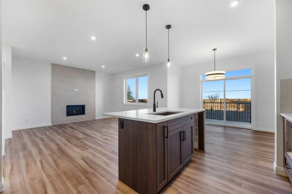 Picture for 134 Northern Lights Crescent  https://www.cirrealty.ca/reb/creb/53/A2263353_23.jpg