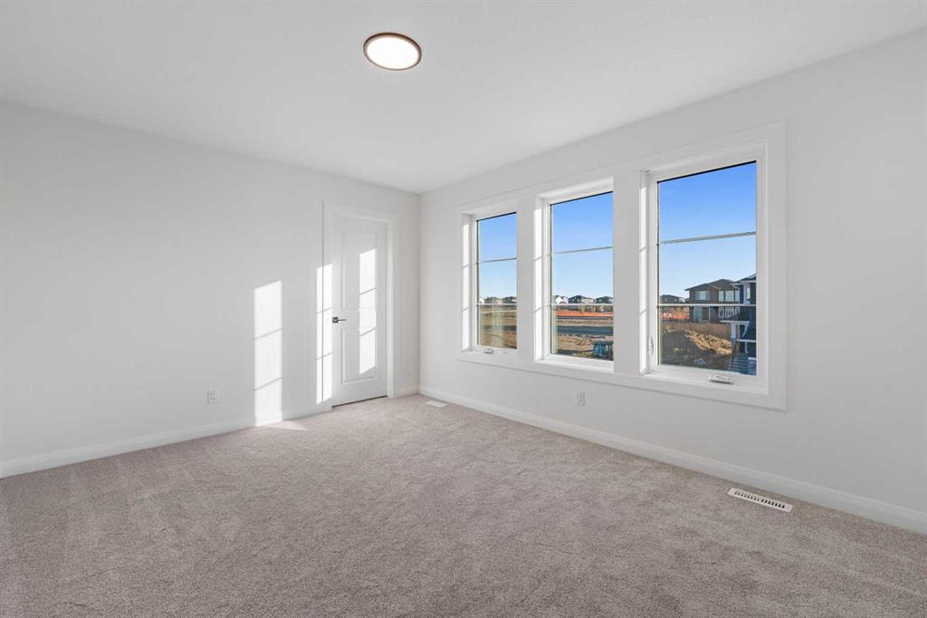 Picture for 134 Northern Lights Crescent  https://www.cirrealty.ca/reb/creb/53/A2263353_37.jpg