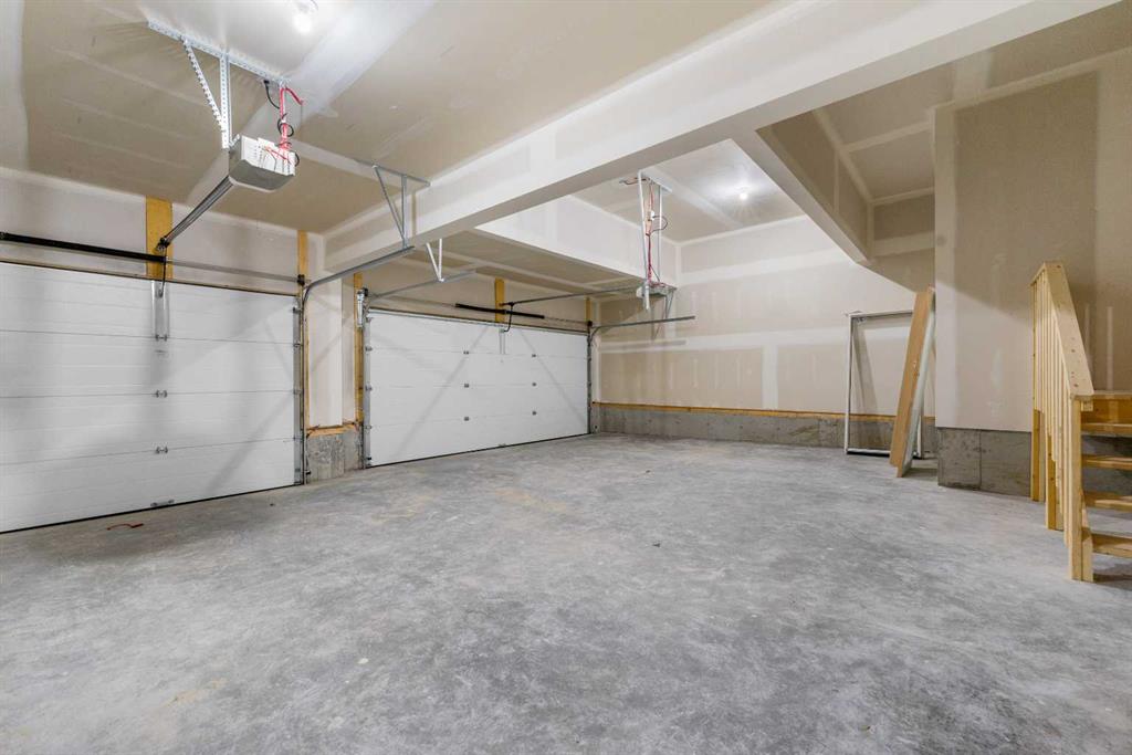 Picture for 134 Northern Lights Crescent  https://www.cirrealty.ca/reb/creb/53/A2263353_44.jpg