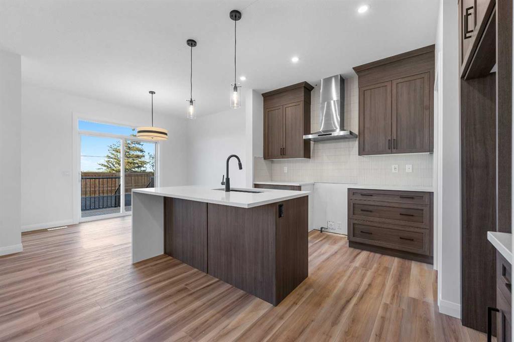 Picture for 134 Northern Lights Crescent  https://www.cirrealty.ca/reb/creb/53/A2263353_9.jpg