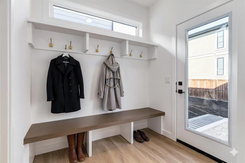 Picture for 2520 21 Avenue SW