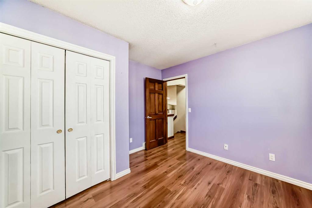 Picture for 323 Appleglen Place SE https://www.cirrealty.ca/reb/creb/53/A2266353_13.jpg