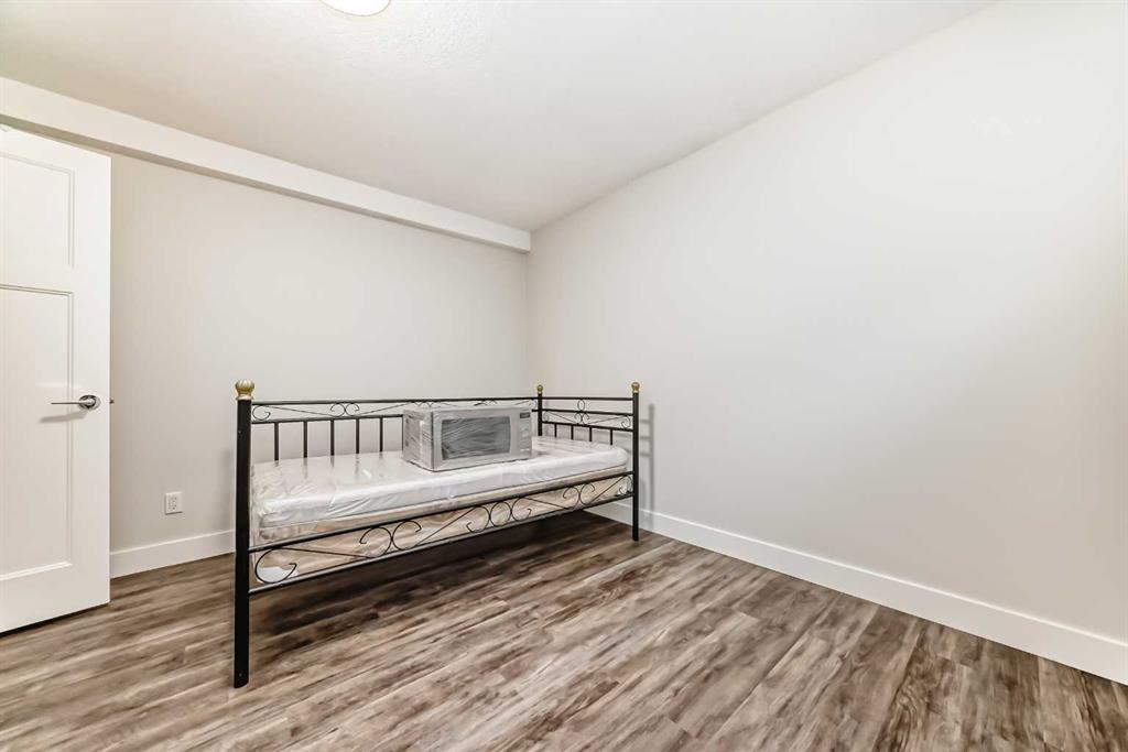 Picture for 323 Appleglen Place SE https://www.cirrealty.ca/reb/creb/53/A2266353_14.jpg