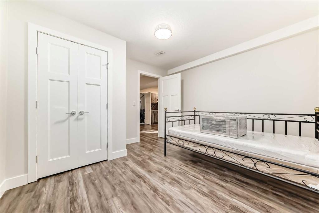 Picture for 323 Appleglen Place SE https://www.cirrealty.ca/reb/creb/53/A2266353_15.jpg