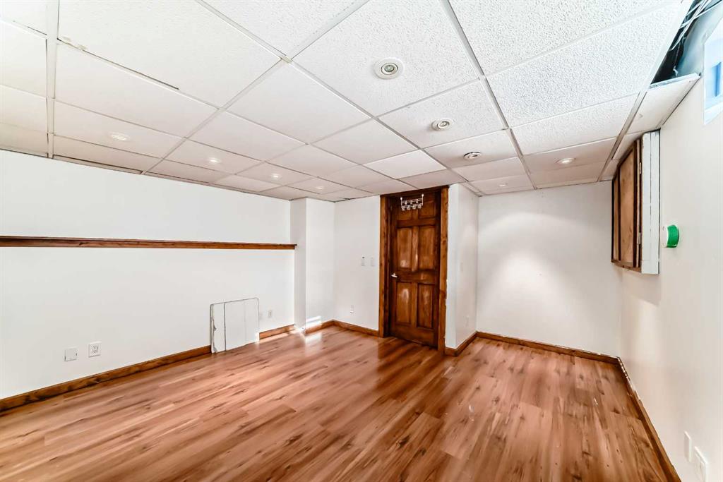Picture for 323 Appleglen Place SE https://www.cirrealty.ca/reb/creb/53/A2266353_22.jpg