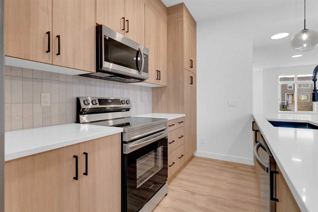 Picture for 164 Cobblestone Gate SW https://www.cirrealty.ca/reb/creb/53/A2266953_12.jpg