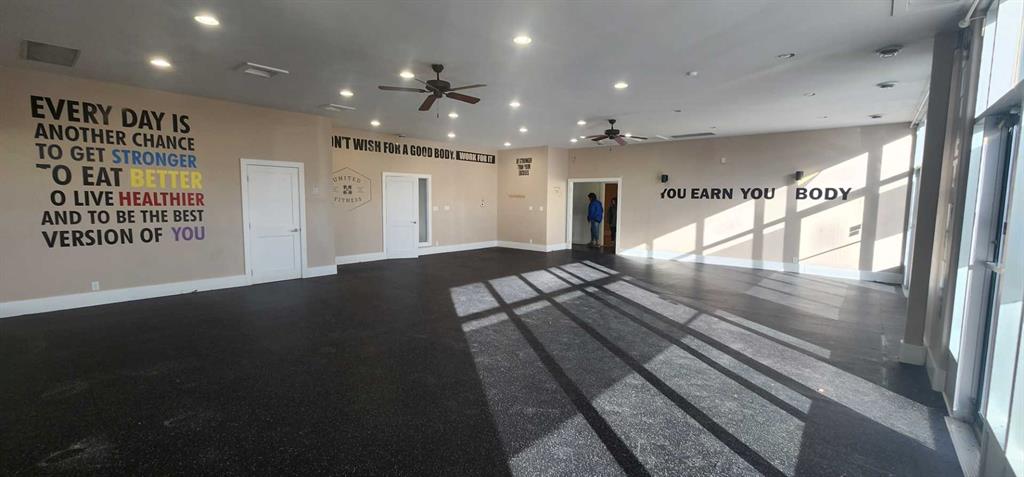 Picture for 2763 SUNRIDGE Way NE