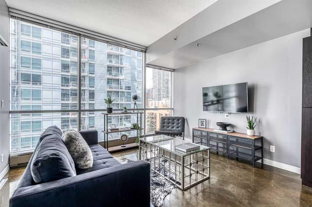 Picture for 907, 135 13 Avenue SW