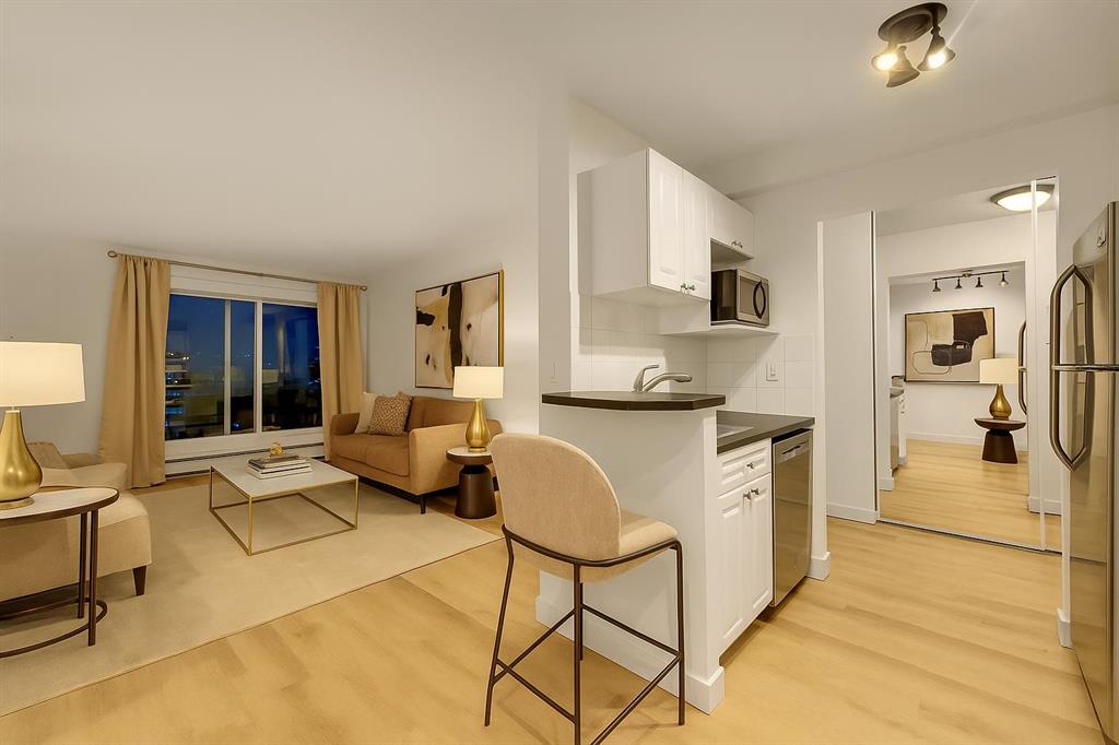 Picture for 508, 1330 15 Avenue SW