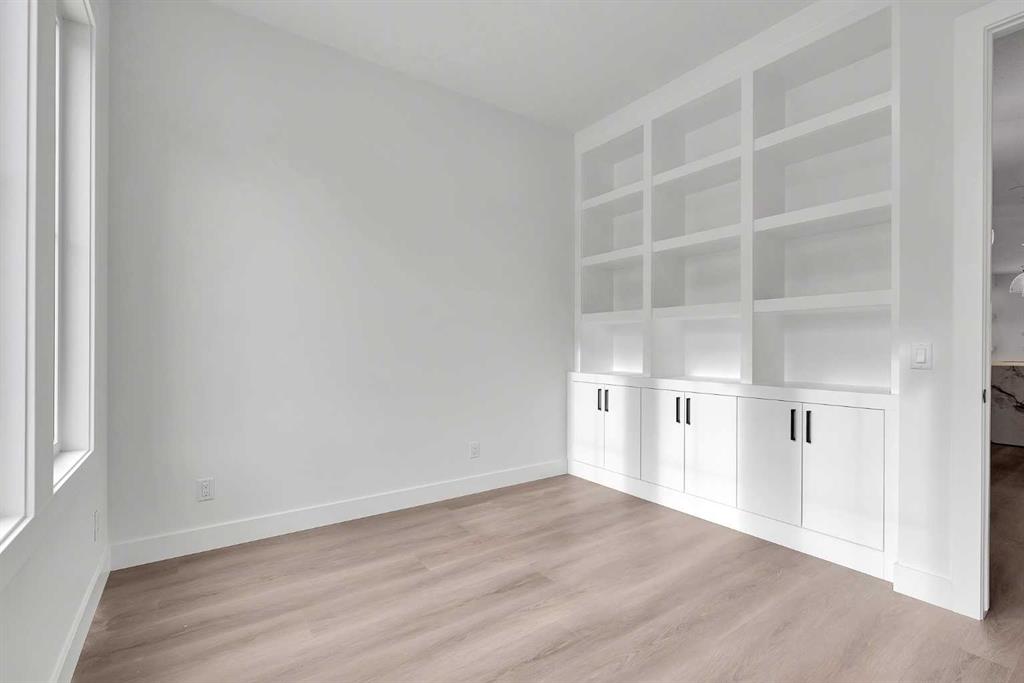 Picture for 2526 7 Avenue NW