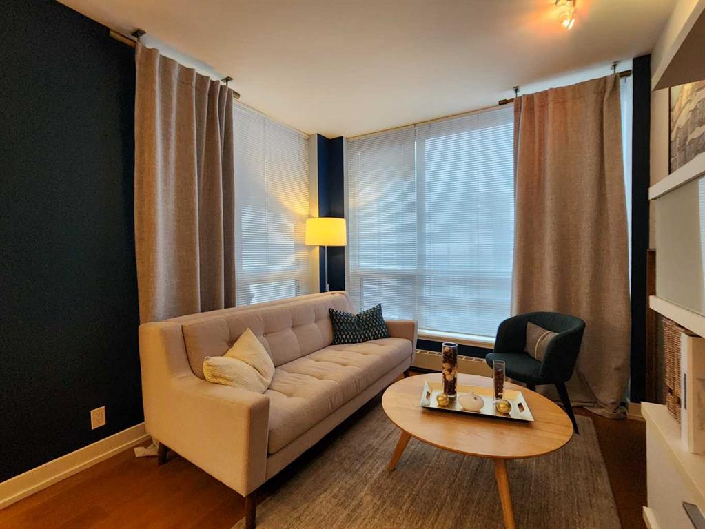 Picture for 1725, 222 RIVERFRONT Avenue SW