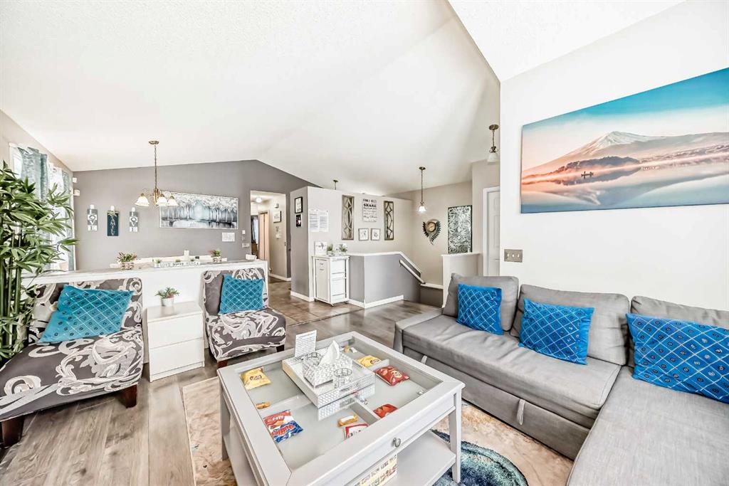 Picture for 33 Martinridge Road NE