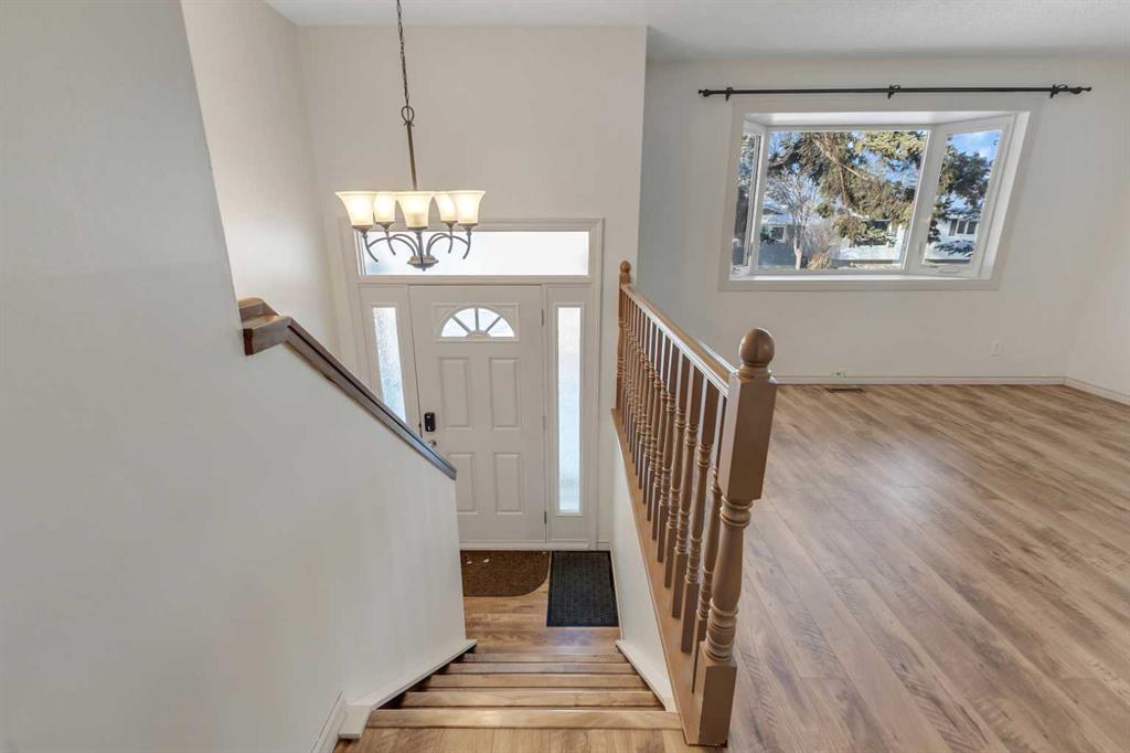 Picture for 3335 Doverview Road SE