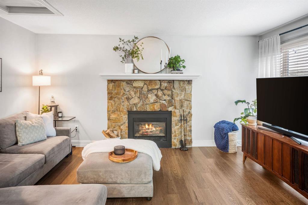 Picture for 143, 52 Glamis Green SW