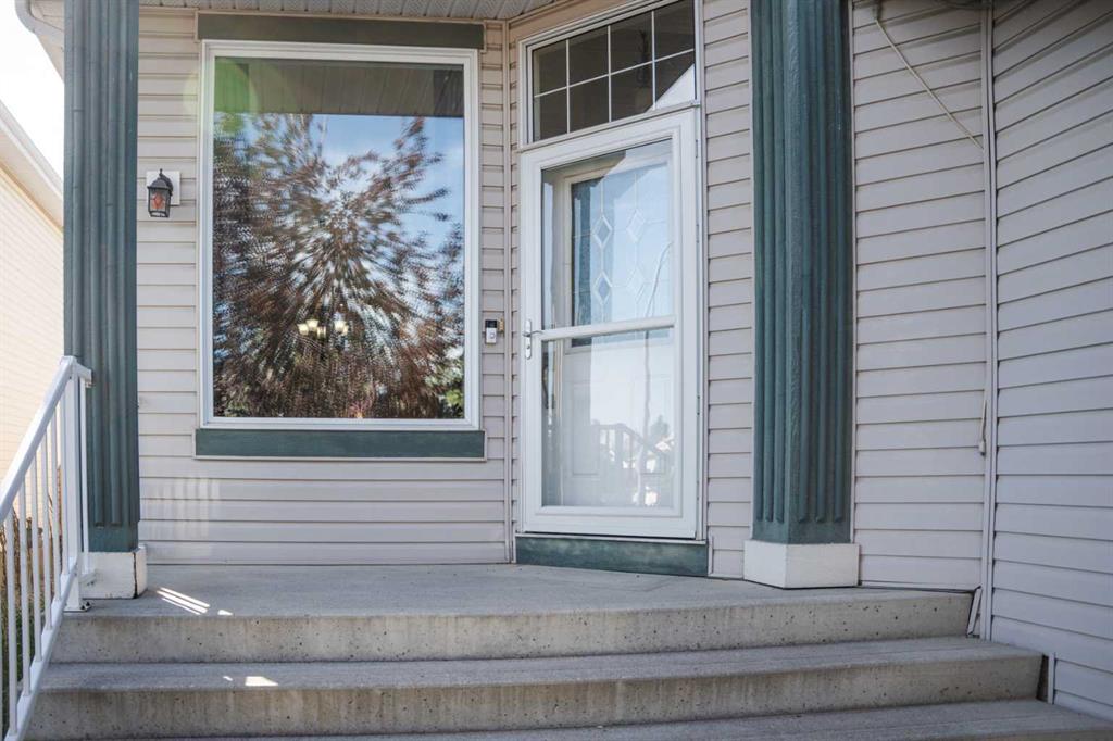 Picture for 445 Rocky Ridge Bay NW