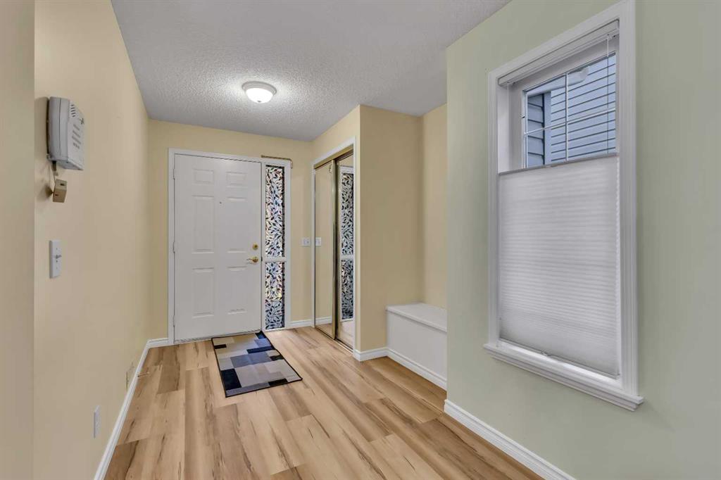 Picture for 140 Valley Ridge Heights NW