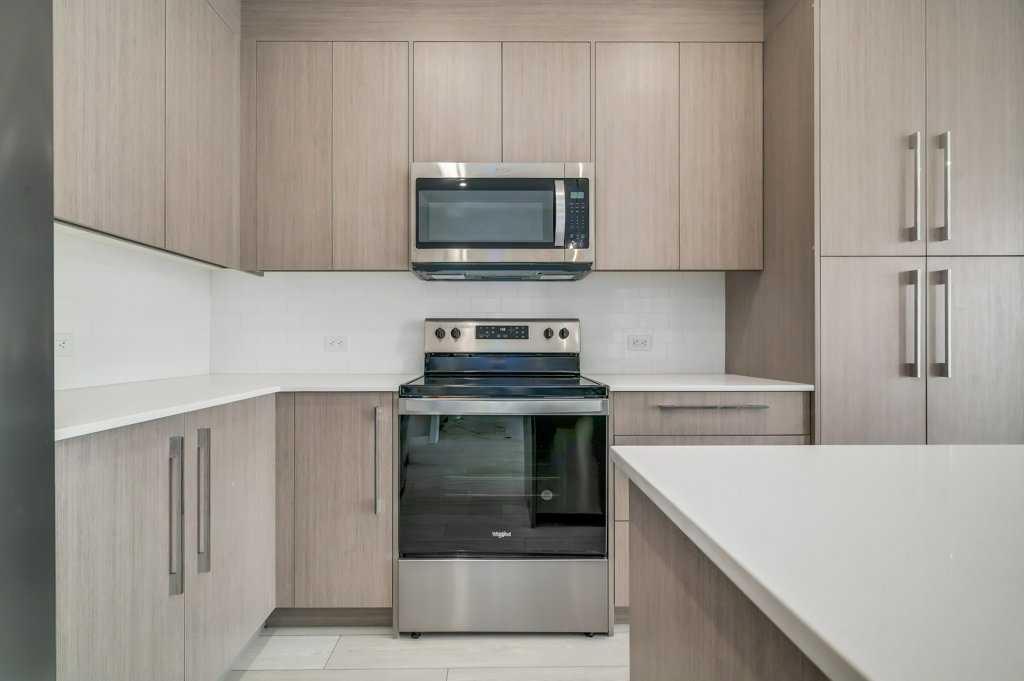 Picture for 1311, 681 Savanna Boulevard NE