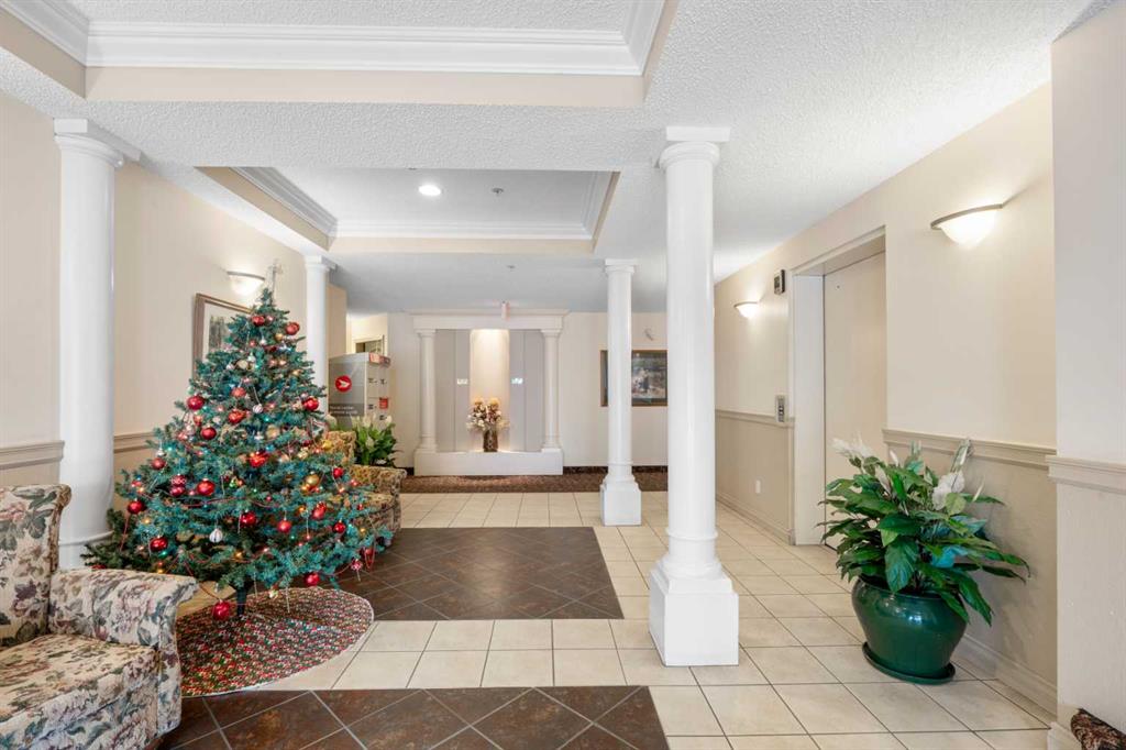 Picture for 311, 78 Prestwick Gardens SE