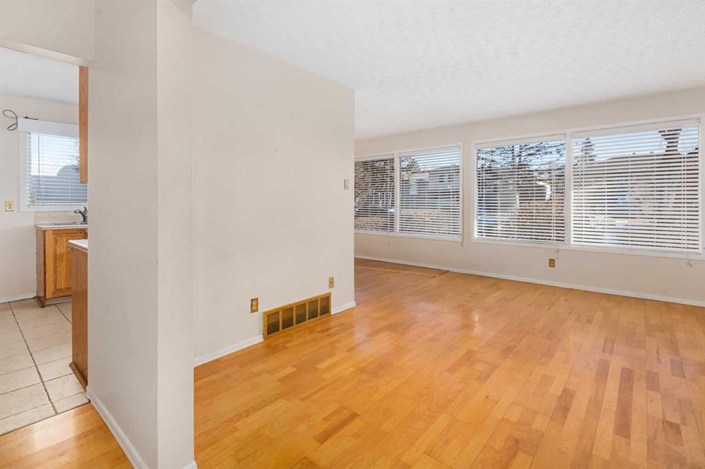 Picture for 1423 18A Street NE