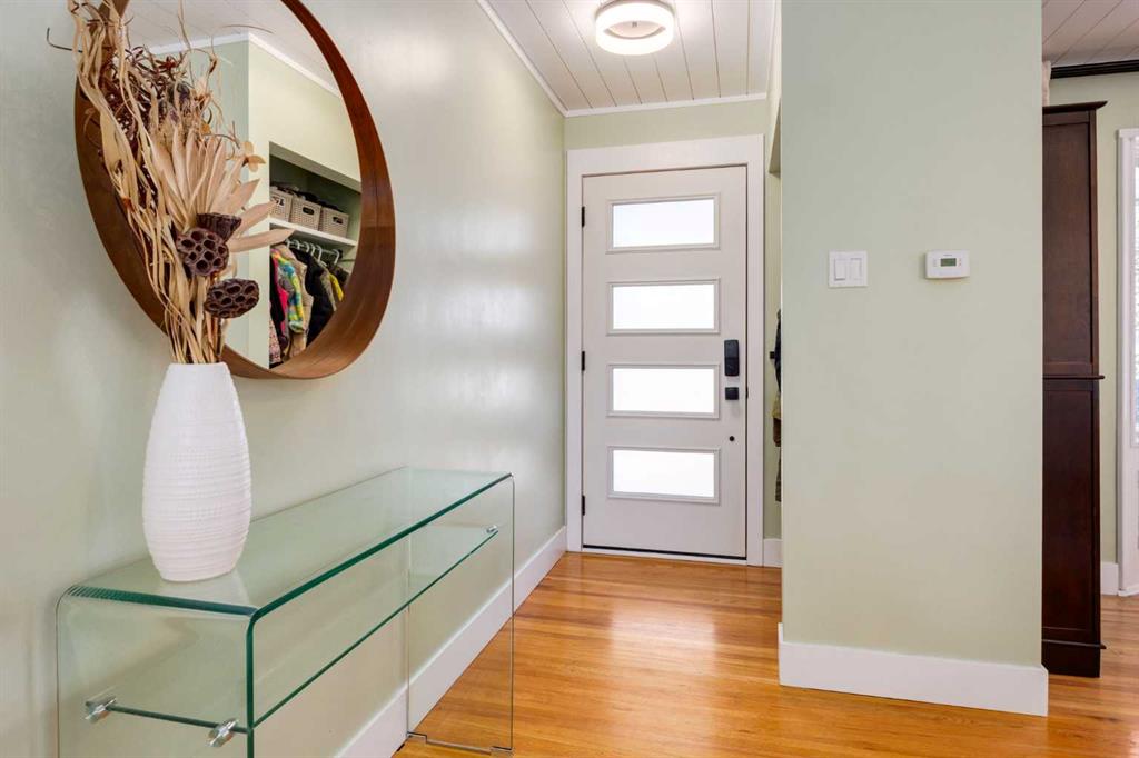 Picture for 2539 Chicoutimi Drive NW