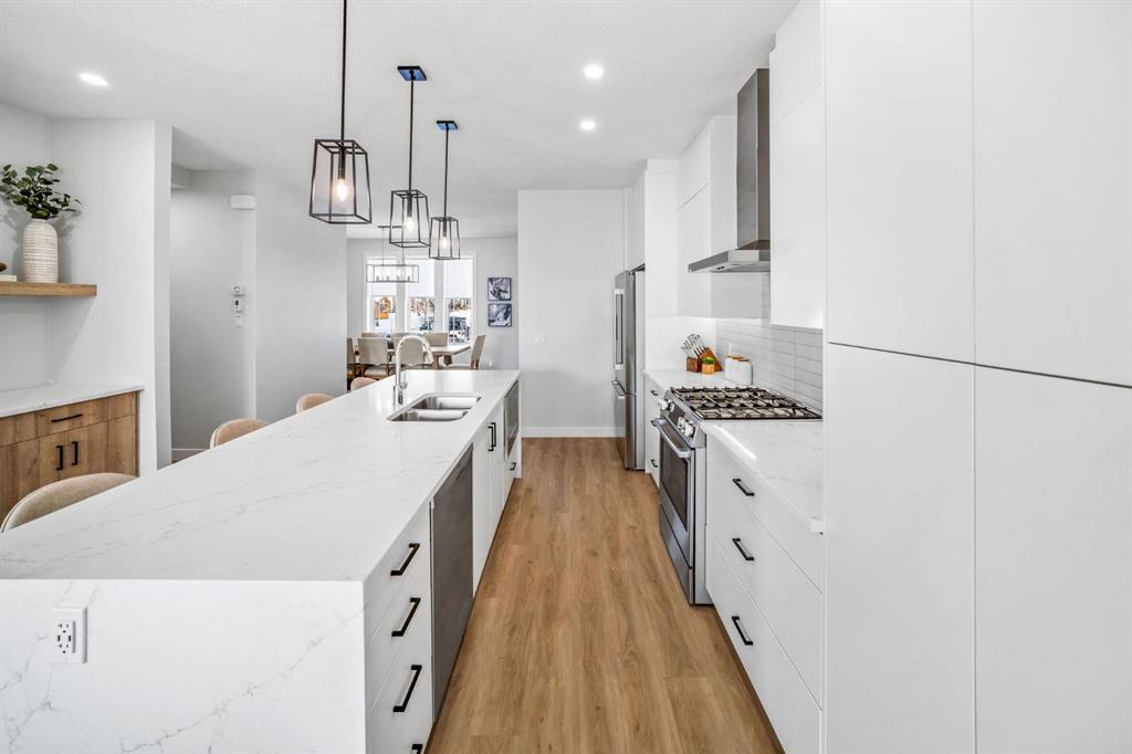 Picture for 914 Harmony Parade 