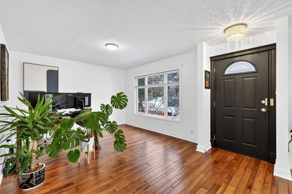 Picture for 101 12A Street NE