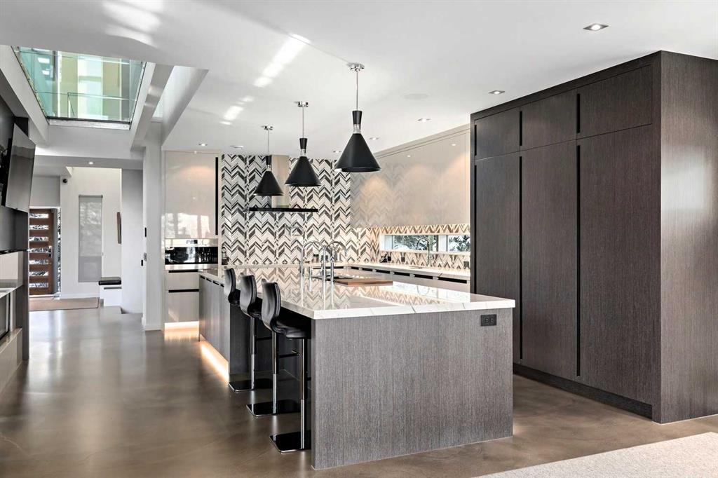 Picture for 25 Posthill Drive SW