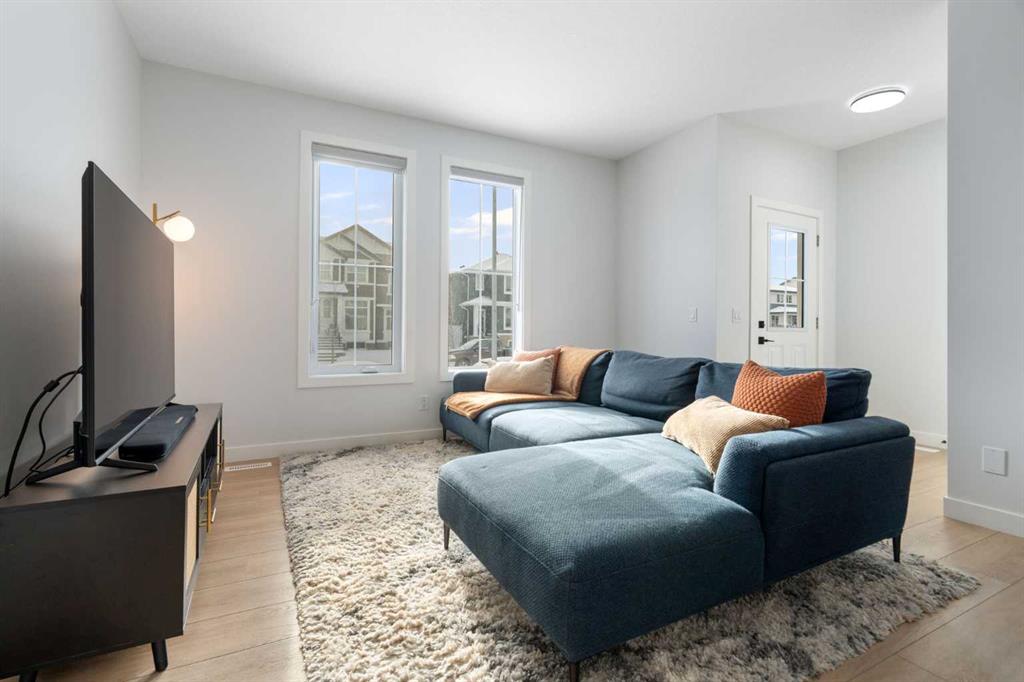 Picture for 158 Ambleton Drive NW