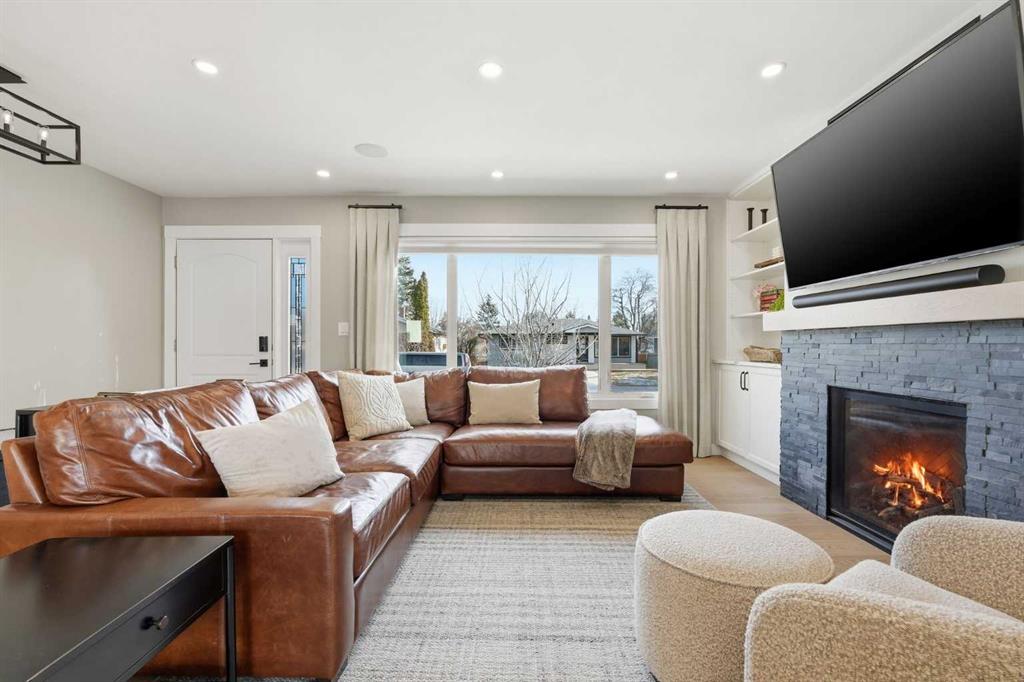 Picture for 8615 7 Street SW