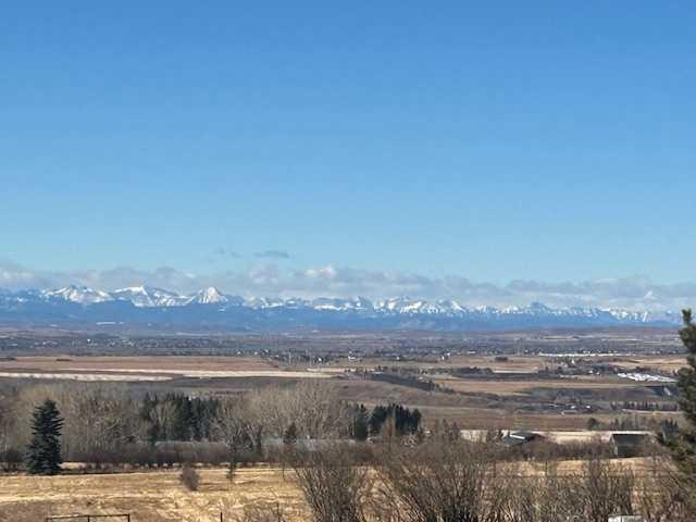 Picture for  128 Street E