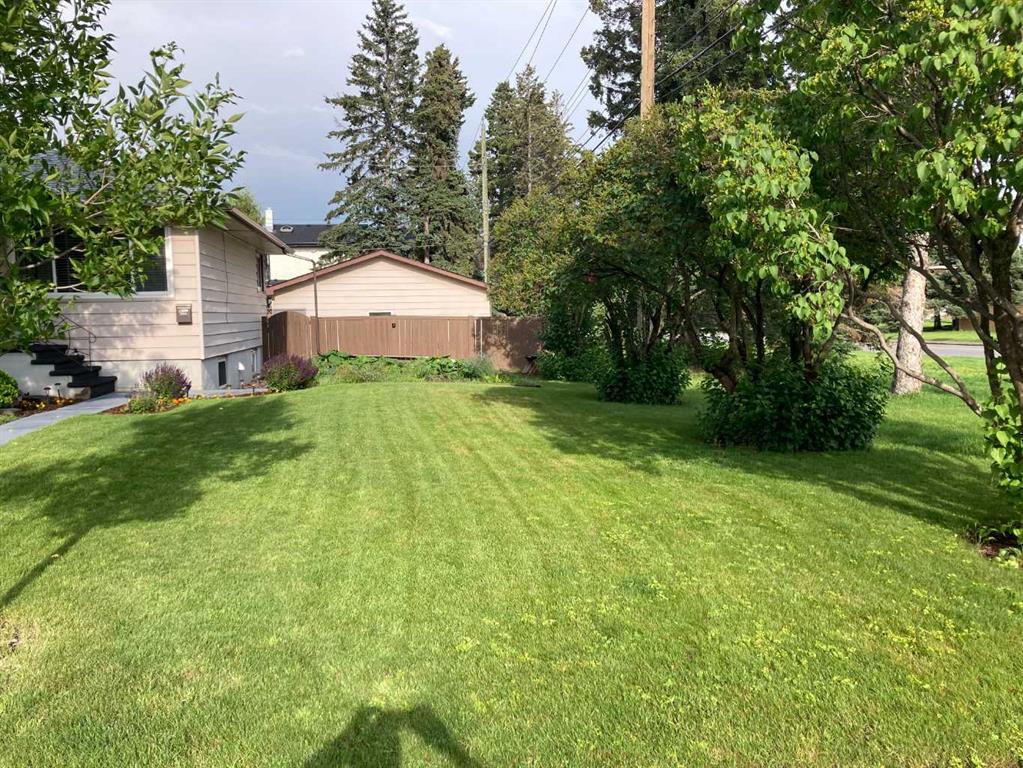 Picture for 84 Waterloo Drive SW