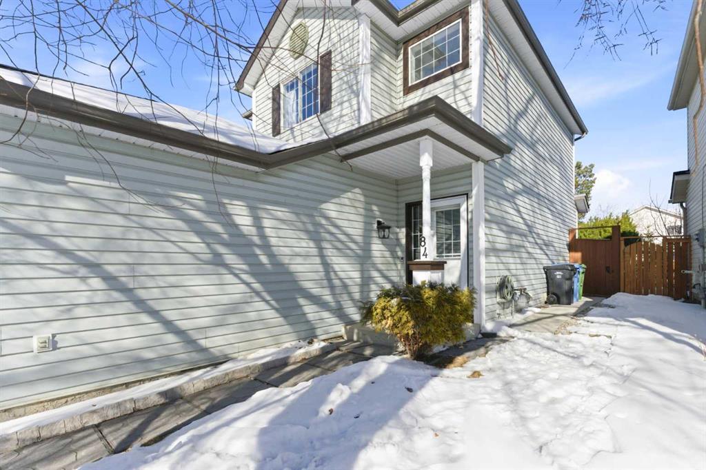 Picture for 84 Mt Apex Green SE