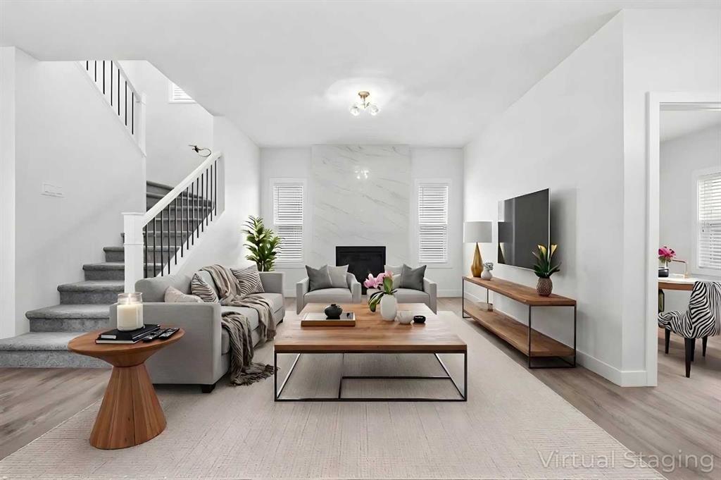 Picture for 596 Buffaloberry Manor SE