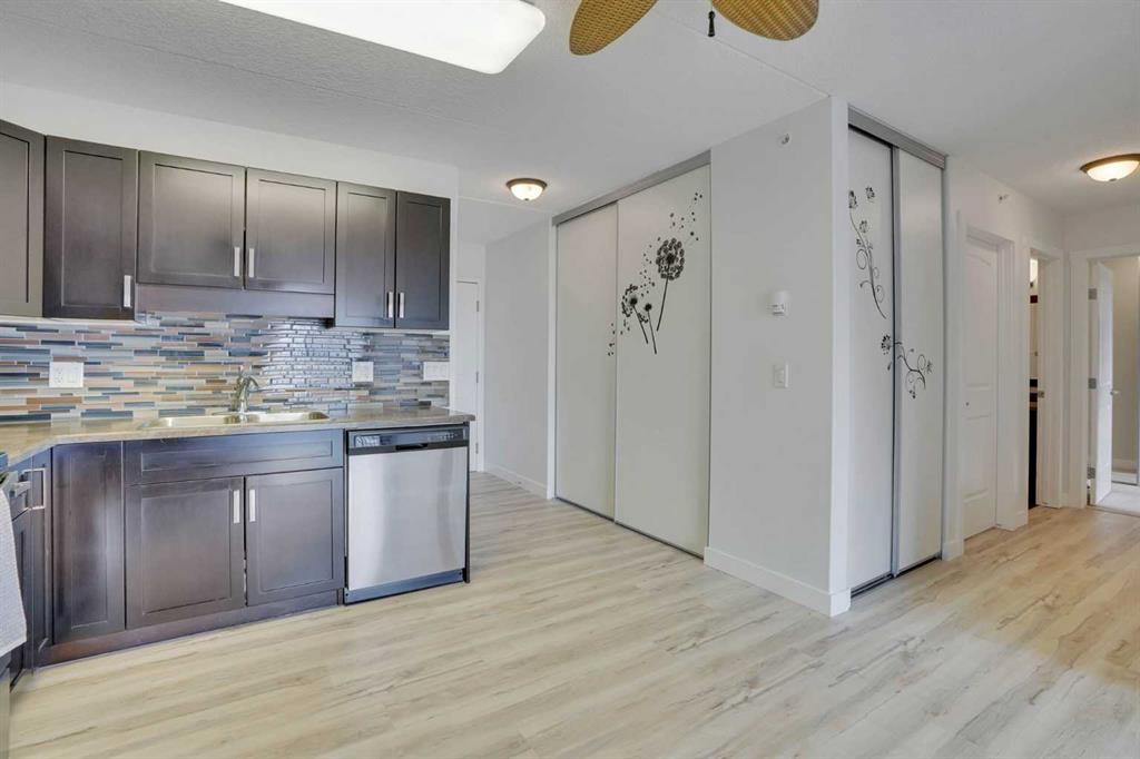 Picture for 202, 408 1 Avenue SE