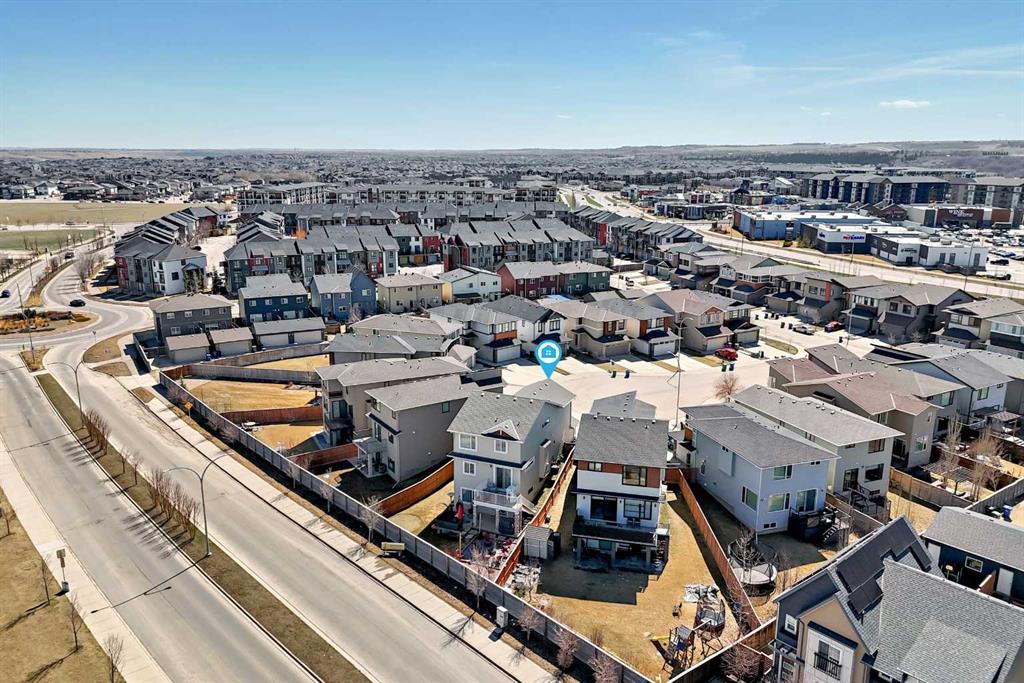 Picture for 35 Walden Mount SE