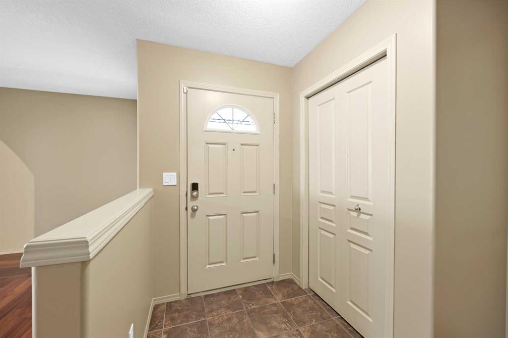 Picture for 10 Bridlerange Circle SW