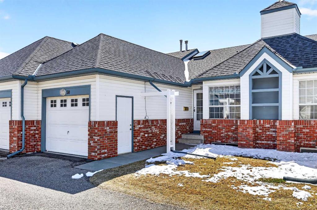 Picture for 50, 12 Woodside Rise NW