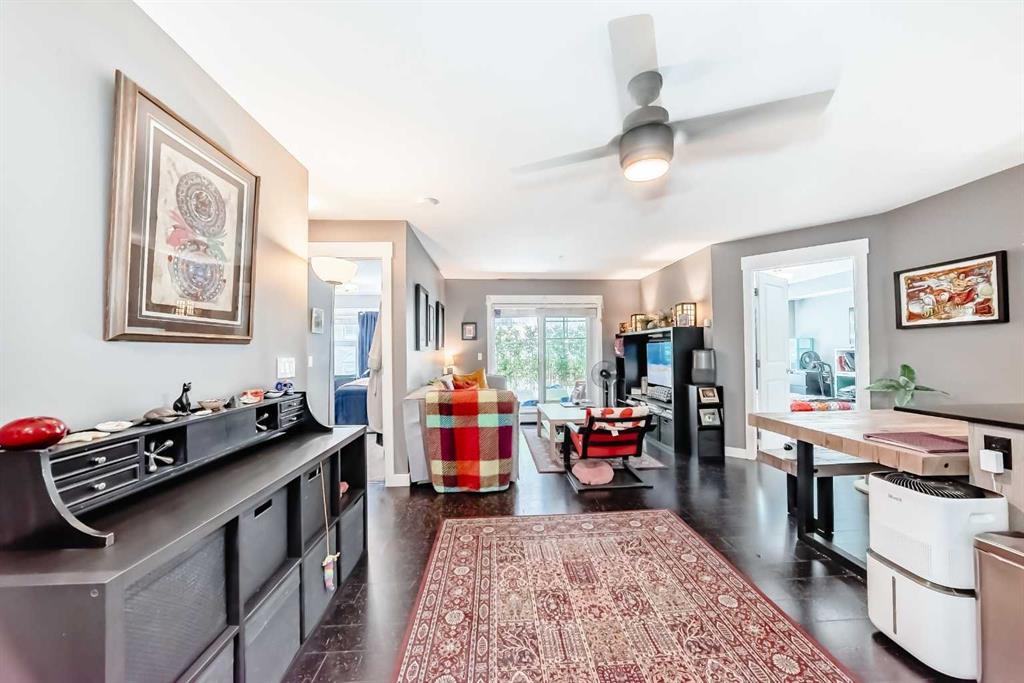 Picture for 2307, 11 Mahogany Row SE