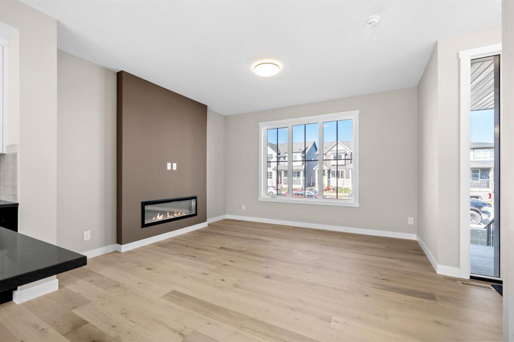 Picture for 376 Sora Boulevard SE