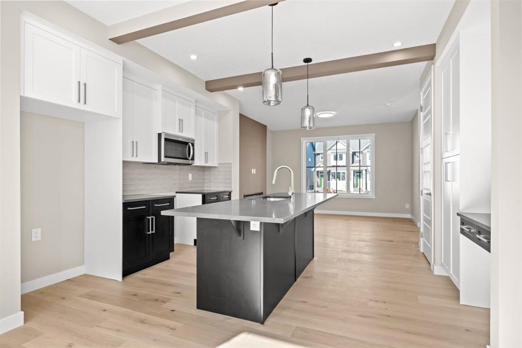 Picture for 376 Sora Boulevard SE