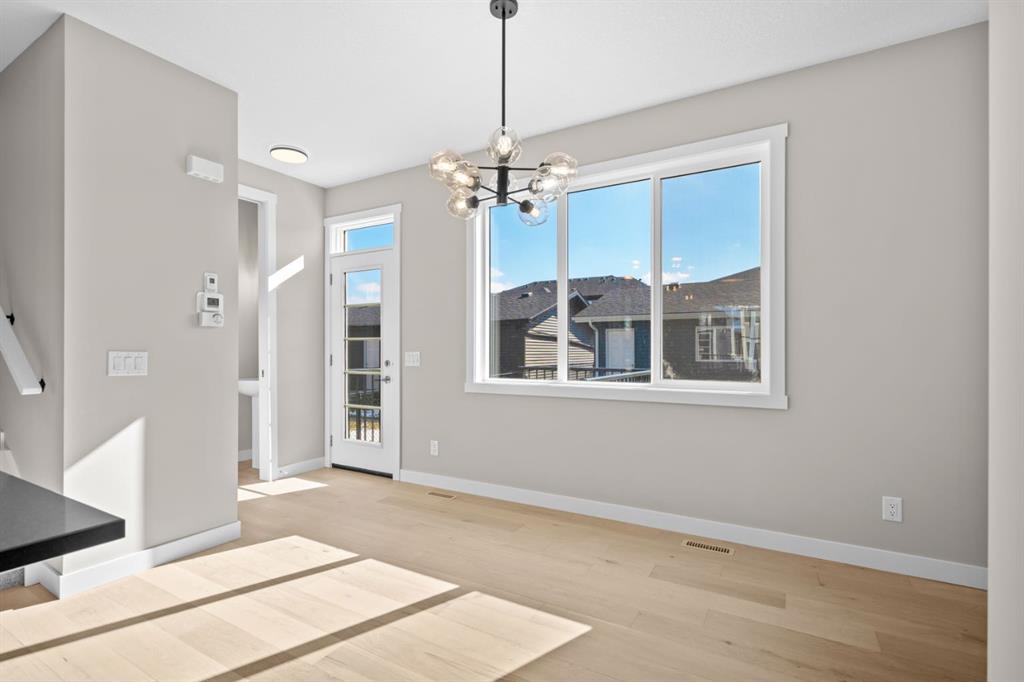 Picture for 376 Sora Boulevard SE