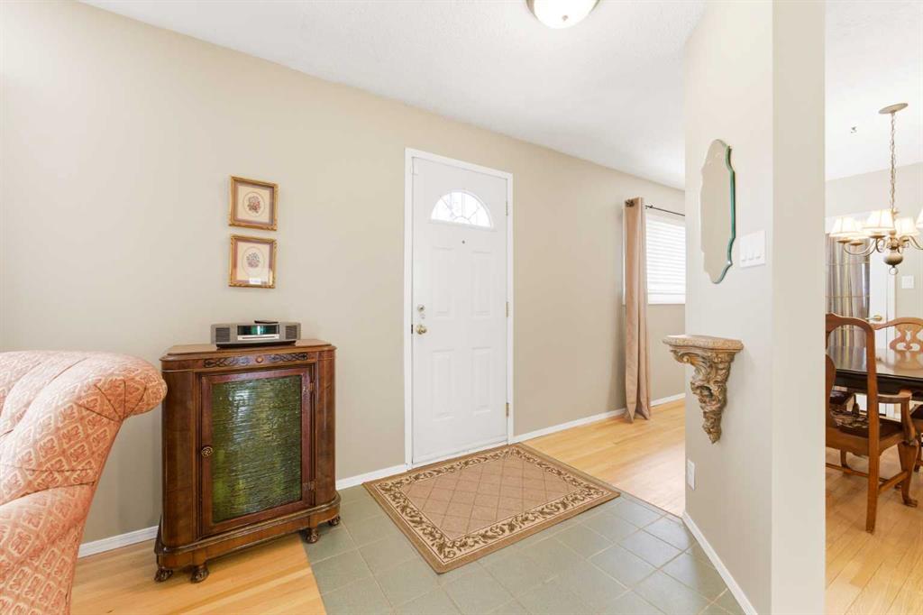 Picture for 803 Seattle Drive SW