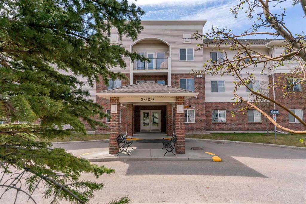 Picture for 2308, 928 Arbour Lake Road NW
